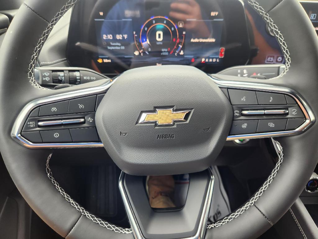 new 2026 Chevrolet Traverse car, priced at $43,814