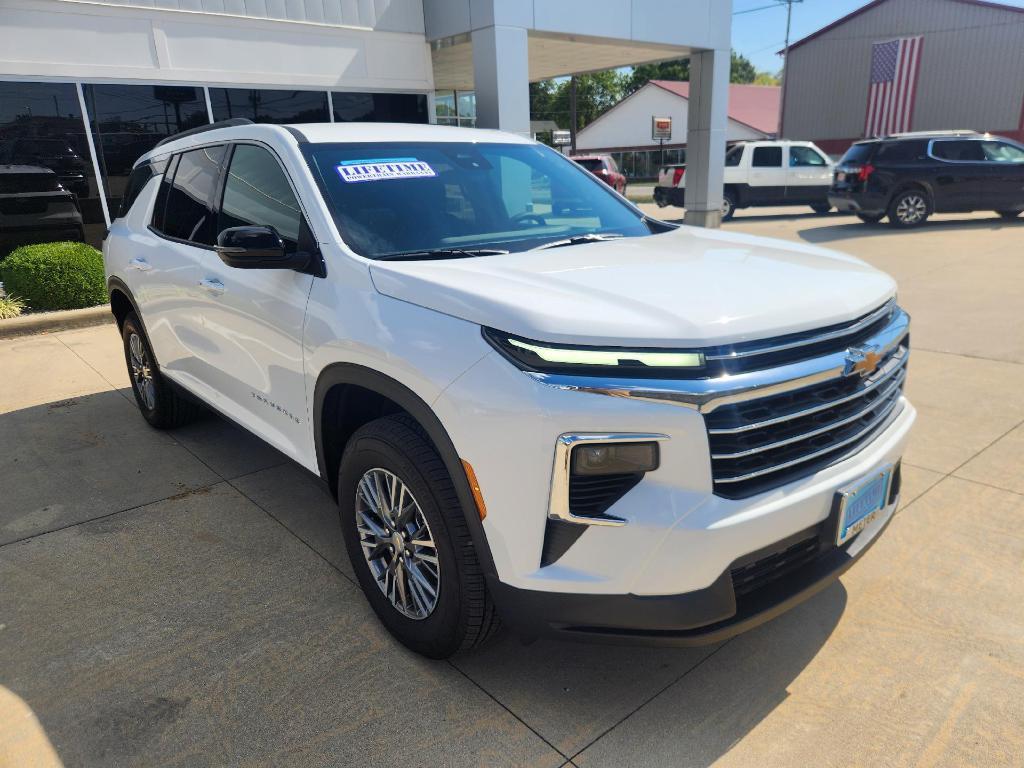 new 2026 Chevrolet Traverse car, priced at $43,814
