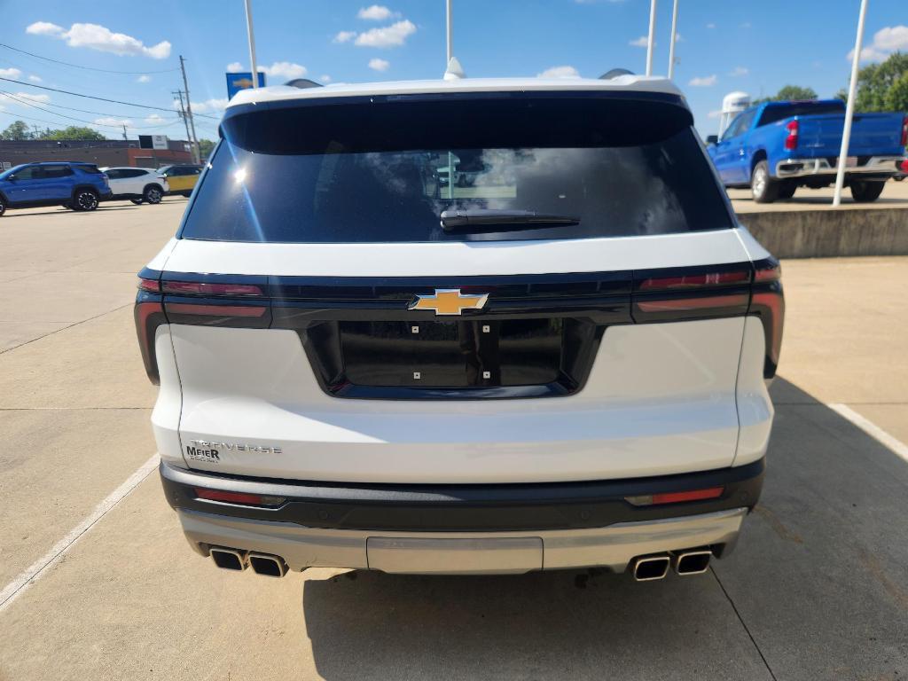 new 2026 Chevrolet Traverse car, priced at $43,814