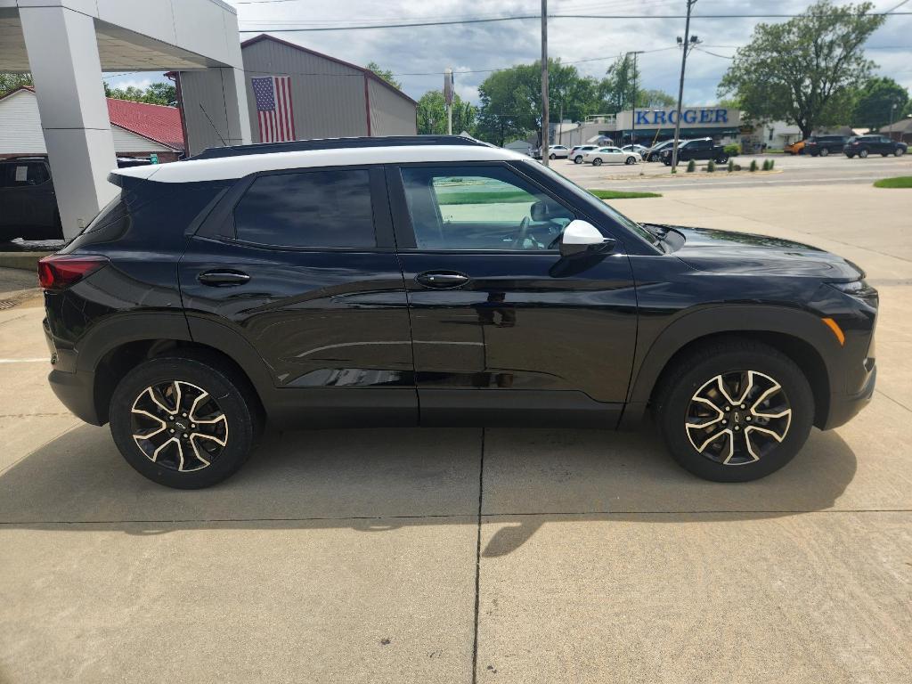 new 2025 Chevrolet TrailBlazer car, priced at $30,835