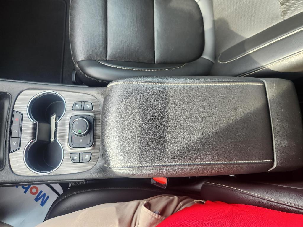 used 2023 GMC Acadia car, priced at $29,473