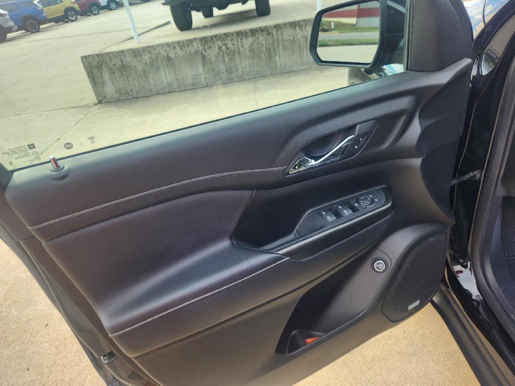 used 2023 GMC Acadia car, priced at $29,473