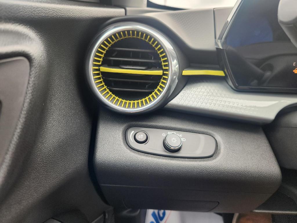 new 2026 Chevrolet Trax car, priced at $26,425