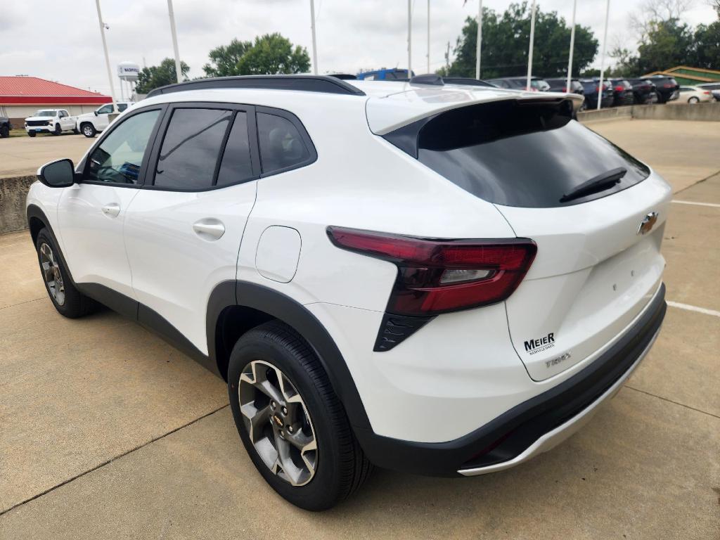 new 2026 Chevrolet Trax car, priced at $26,425