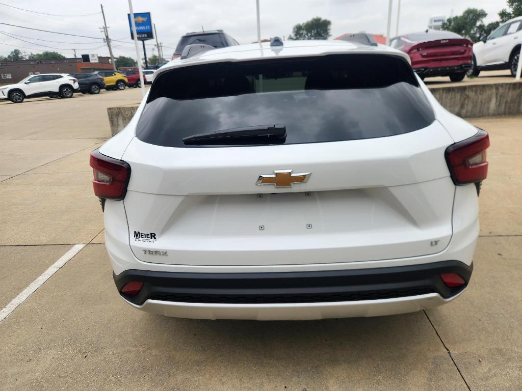 new 2026 Chevrolet Trax car, priced at $26,425