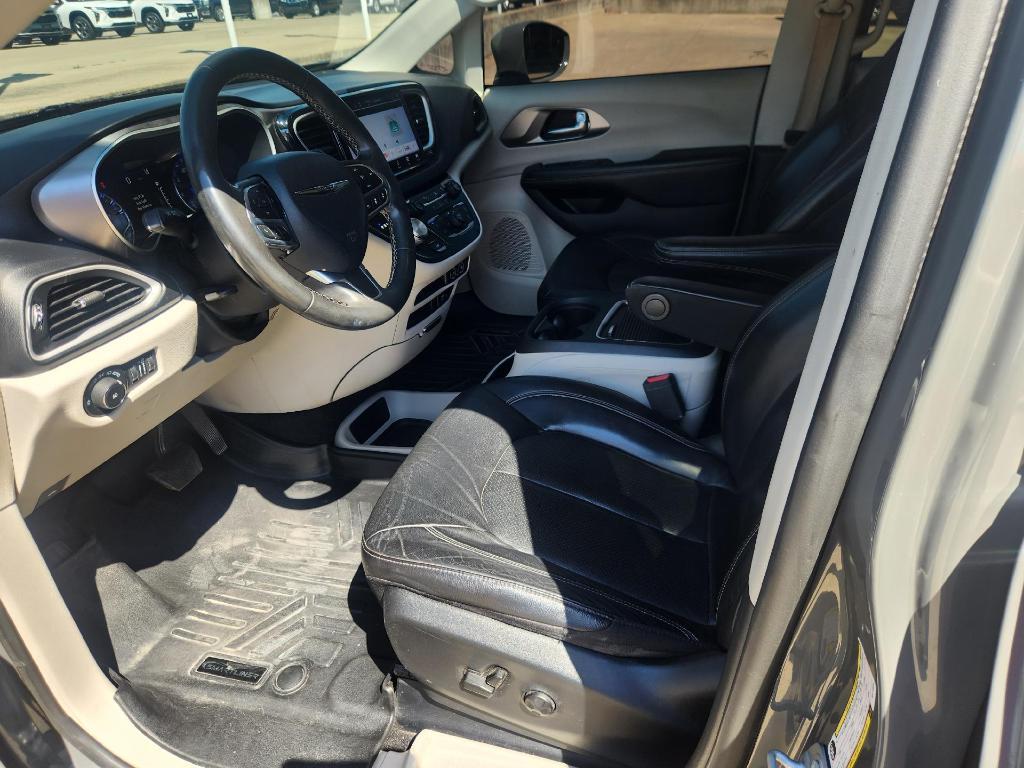 used 2022 Chrysler Pacifica car, priced at $18,973