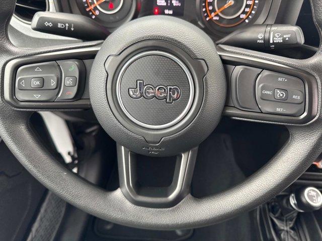 new 2025 Jeep Gladiator car, priced at $40,236