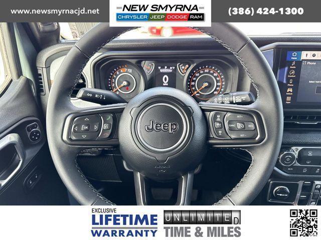 new 2025 Jeep Wrangler car, priced at $47,895