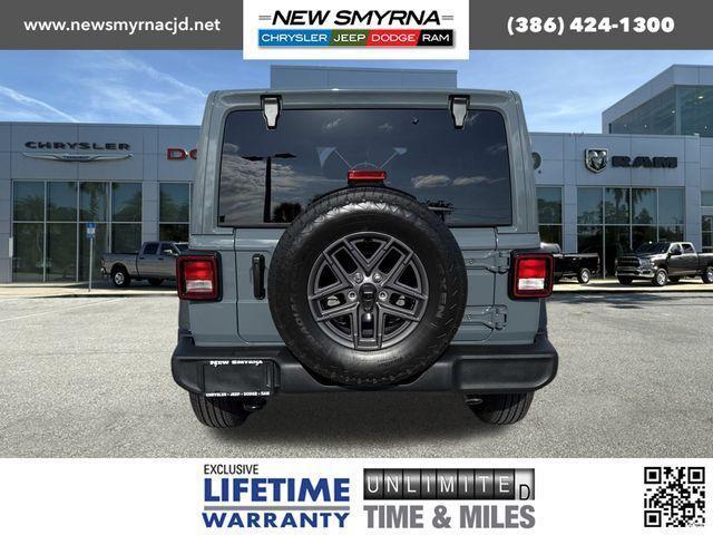 new 2025 Jeep Wrangler car, priced at $47,895