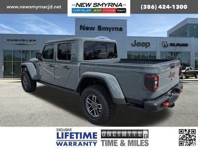 new 2025 Jeep Gladiator car, priced at $59,492
