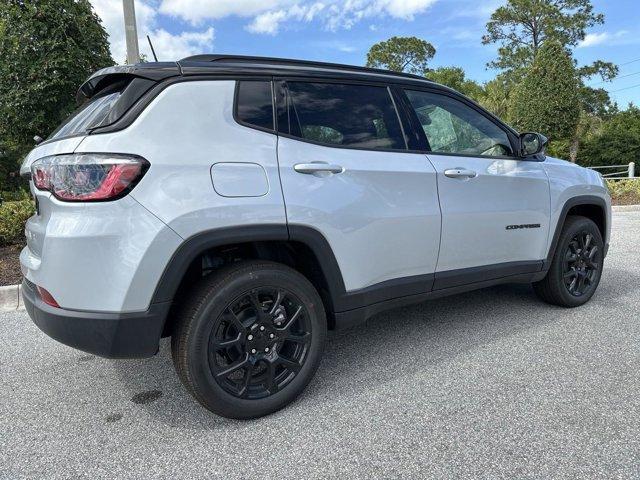 new 2024 Jeep Compass car, priced at $35,008