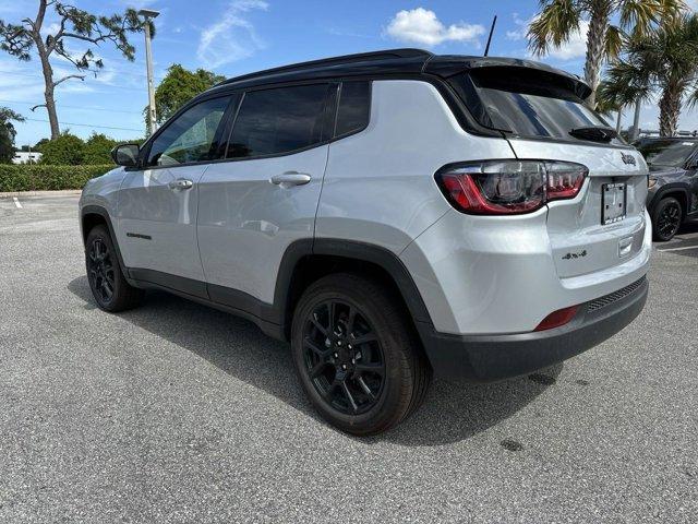 new 2024 Jeep Compass car, priced at $35,008