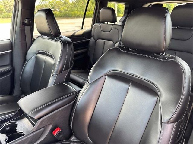 new 2025 Jeep Grand Cherokee L car, priced at $48,406