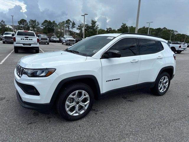 new 2025 Jeep Compass car, priced at $32,580