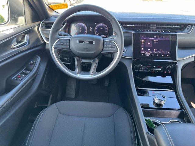 used 2025 Jeep Grand Cherokee car, priced at $33,888