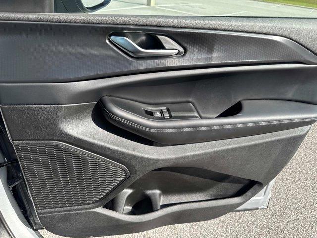 used 2025 Jeep Grand Cherokee car, priced at $33,888