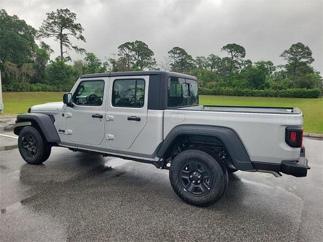 new 2024 Jeep Gladiator car, priced at $35,704