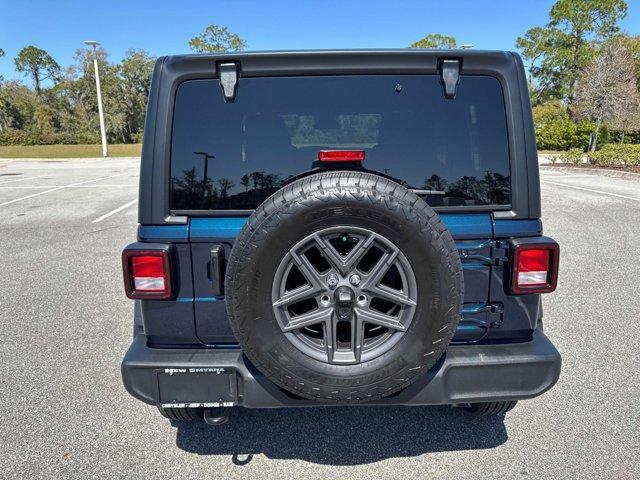 new 2025 Jeep Wrangler car, priced at $44,142