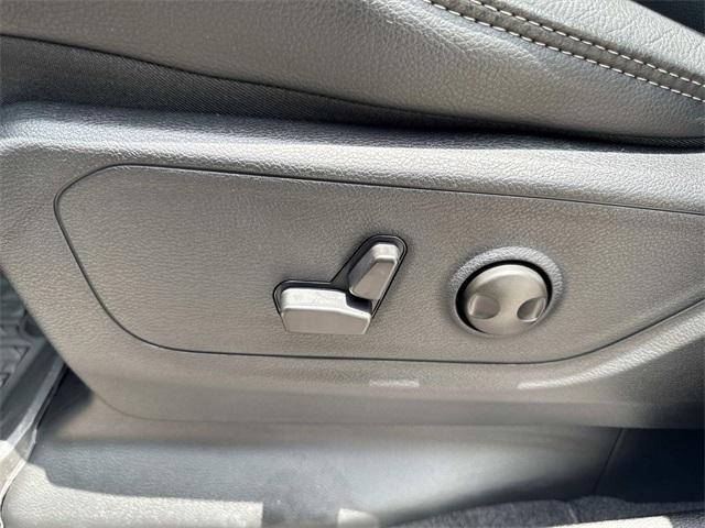 new 2025 Ram 1500 car, priced at $64,047