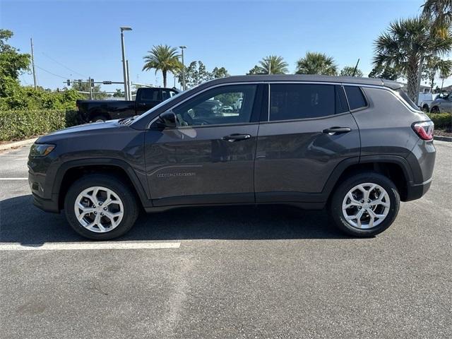new 2024 Jeep Compass car, priced at $28,810