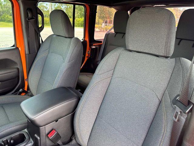 new 2025 Jeep Wrangler car, priced at $39,588