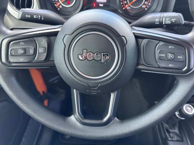 new 2025 Jeep Wrangler car, priced at $39,588