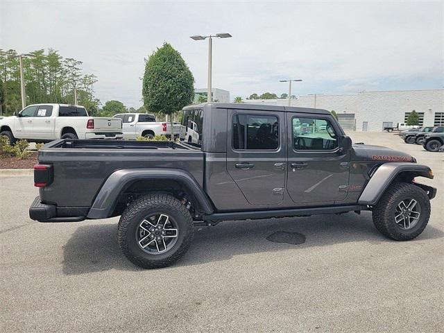 new 2024 Jeep Gladiator car, priced at $49,936