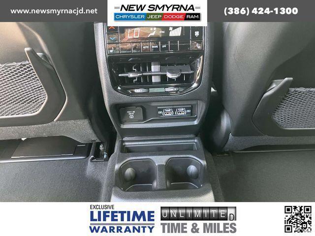 new 2025 Jeep Grand Cherokee L car, priced at $44,668