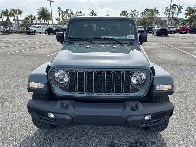 new 2025 Jeep Gladiator car, priced at $45,595