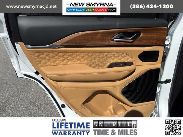 new 2025 Jeep Grand Cherokee car, priced at $65,313