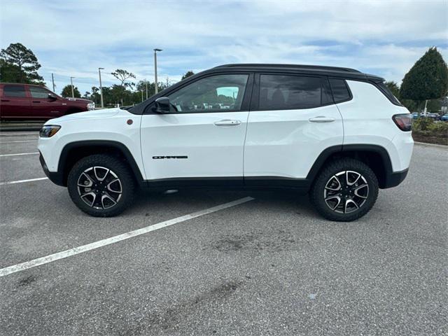 new 2024 Jeep Compass car, priced at $38,494