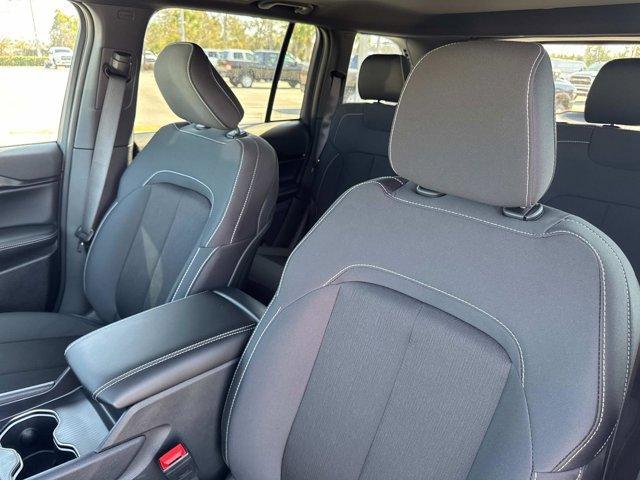 new 2025 Jeep Grand Cherokee car, priced at $36,155