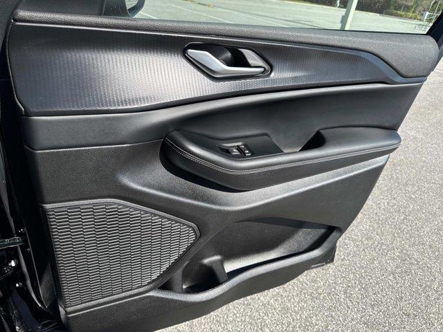 new 2025 Jeep Grand Cherokee car, priced at $36,155