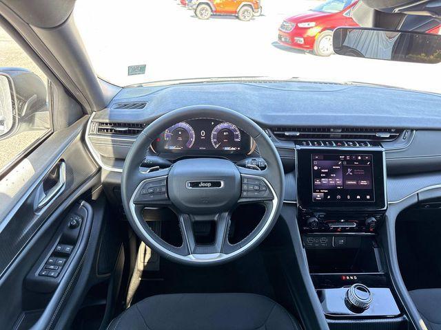 used 2025 Jeep Grand Cherokee L car, priced at $34,888
