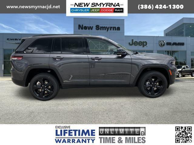 new 2025 Jeep Grand Cherokee car, priced at $42,784