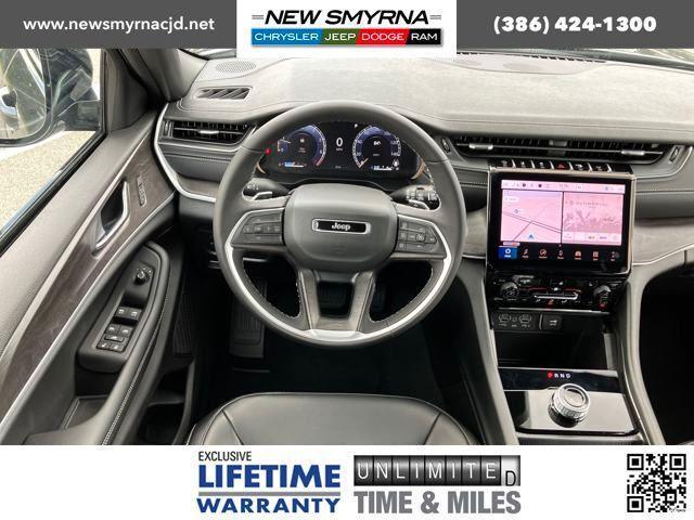 new 2025 Jeep Grand Cherokee car, priced at $42,784