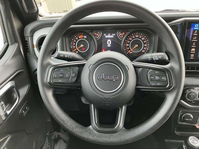 new 2025 Jeep Wrangler car, priced at $38,677