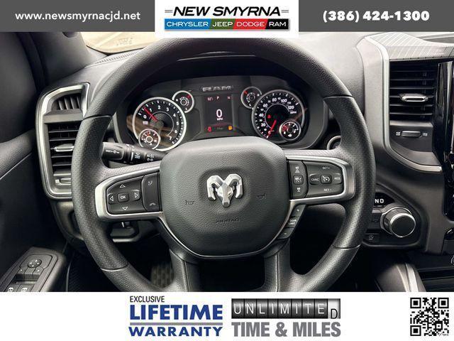 new 2025 Ram 1500 car, priced at $42,860