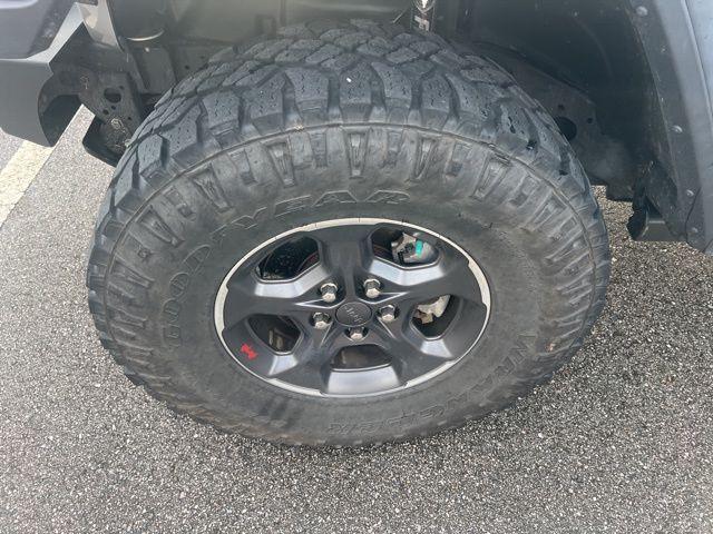 used 2020 Jeep Gladiator car, priced at $30,988