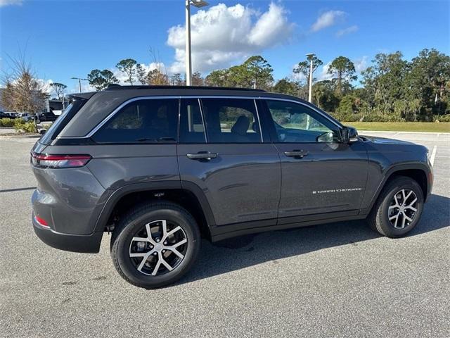 new 2025 Jeep Grand Cherokee car, priced at $41,761