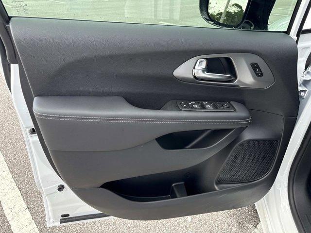 new 2026 Chrysler Pacifica car, priced at $43,635