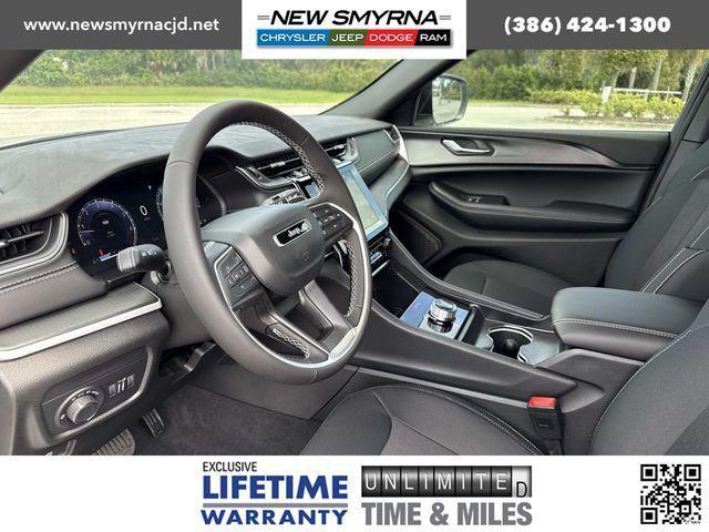 new 2025 Jeep Grand Cherokee car, priced at $35,449