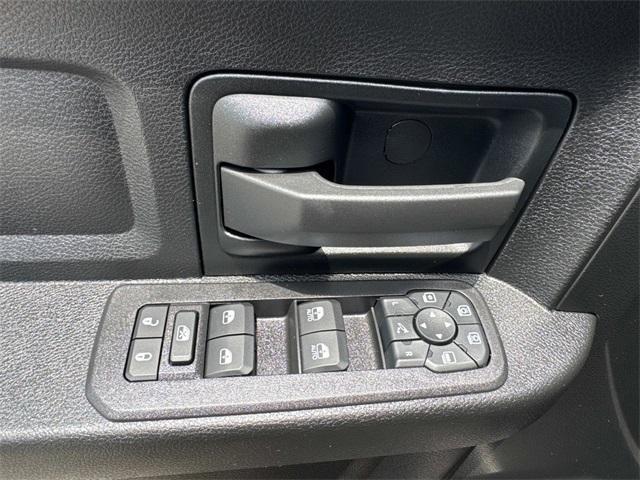 new 2025 Ram 3500 car, priced at $78,190