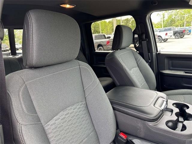 new 2025 Ram 3500 car, priced at $78,190