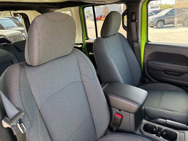 new 2025 Jeep Wrangler car, priced at $47,345