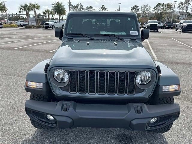 new 2025 Jeep Gladiator car, priced at $41,885