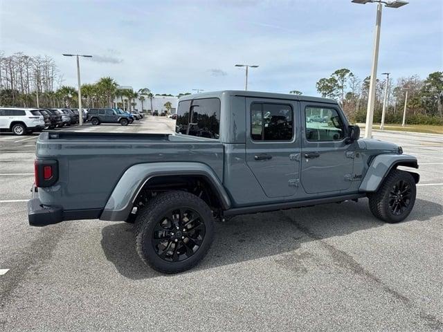 new 2025 Jeep Gladiator car, priced at $41,885