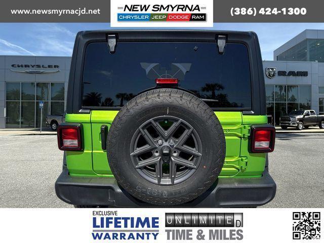new 2025 Jeep Wrangler car, priced at $46,193