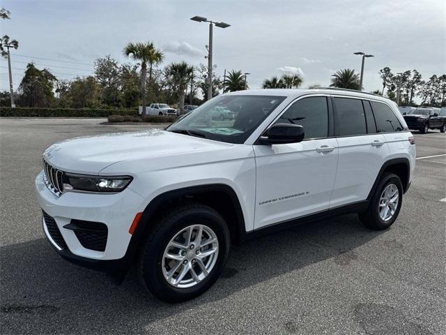 new 2025 Jeep Grand Cherokee car, priced at $36,295