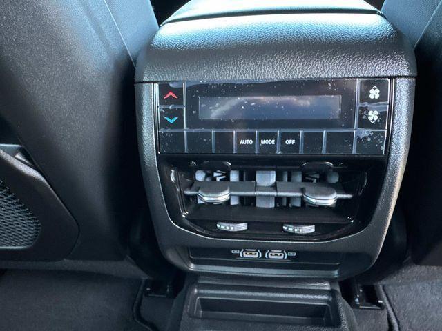 new 2025 Jeep Grand Cherokee L car, priced at $34,834